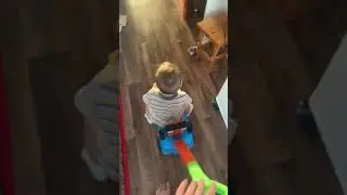 Серега на машине