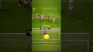 -200 IQ от вратаря🤦  