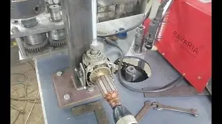 Absolutely new unit from an old grinder! Do-it-yourself cold forging machine.