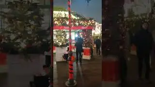 Если народ не идет в театр, то тогда театр идет в народ.