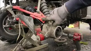 How to Replace a Rear Wheel bearing on a Polaris Sportsman 500/700