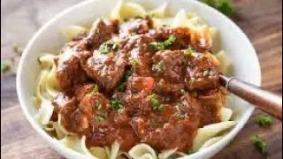 MAKING THE BEEF GOULASH
