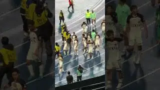 鹿島アントラーズ : Kashima Antlers     川崎フロンターレ : Kawasaki Frontale