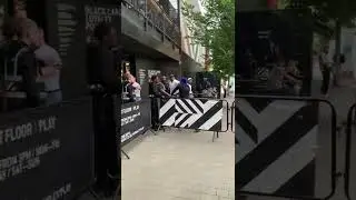 FORMER HEAVYWEIGHT BOXER LOST IT OUTSIDE A NIGHT CLUB IN LONDON