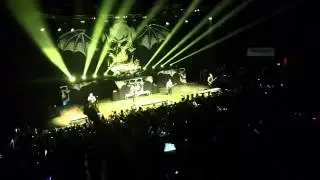 Avenged Sevenfold - Beast And The Harlott @ Teatro Caupolican - CHILE 07-03-2014