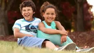 Hilary Wardhaugh Photography Canberra Family Portrait Photographer & Videography