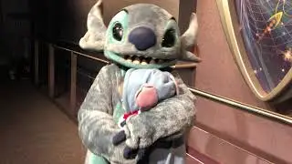 Walt Disney World Stitch Meet and Greet 2017 - Tomorrowland