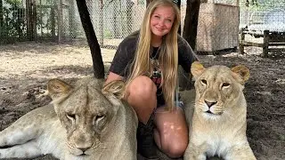 BIG CAT KISSES?!