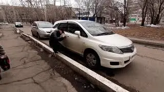 вскрытие автомобиля Honda Stream http://autolock27.ru/