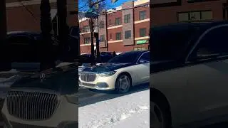 MERCEDES-BENZ MAYBACH S580 FLOATING THRU TRAFFIC 