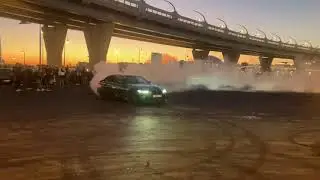 Полицейские провели неожиданный рейд на сходке дрифтеров в Петербурге.