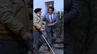 Venga l'accompagno. 💪😂 Dal film Il Ragazzo di Campagna 