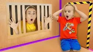 Thử thách mê cung hộp pháo đài khổng lồ