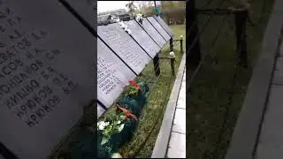 извините что сегодня выпустил просто не было времени. а так всех с прошедшим 9маяи
