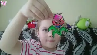 Милана раскрашивает витражи видео для детей весёлая раскраска