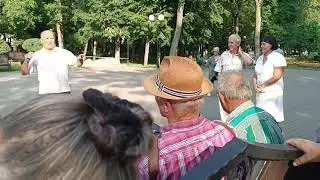 Все в шутку! Гомель, парк.