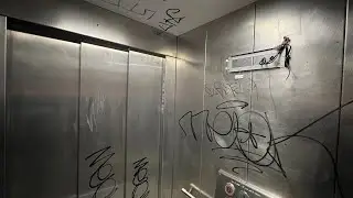 VANDALIZED!!! 2014 PW Hiss & El AB Hydraulic Elevator @ Tumba Train Station, Tumba, Sweden