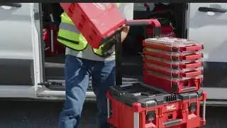 Milwaukee M18 PACKOUT LightCharger