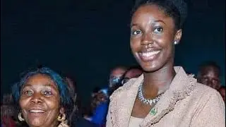 Dance challenge between Moses Bliss wife and mum 👌😂❤️💯who won? Be the judge 🎤