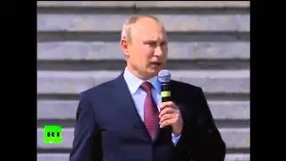 Владимир Путин открыл копию исторического фонтана символа защитников Сталинграда