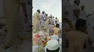 আস সুন্নাহ ফাউন্ডেশনে শত শত লোক স্বেচ্ছাশ্রমের কাজ করছে
