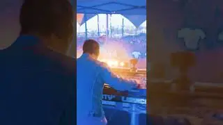 Feint keeping us dry with the right tunes 🔥 