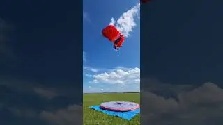 Продолжаем работать с новым куполом фокус #skydiving #flying #