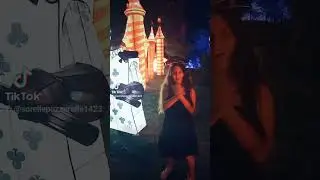 Marianna trend-a con una carta di fiori😅🤦 