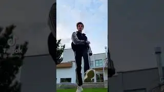 Влад А4 выше дома😱 