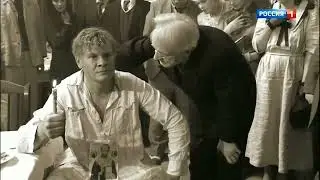 Вот что, граждане! Сейчас звоните в милицию! Пусть вышлют пять мотоциклетов с пулемётами!