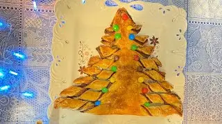 Шоколадная ёлка из слоеного теста. Новогодний стол😍