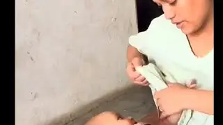 Indian mom breastfeeding💓|Cute mom#breastfeeding