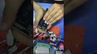 فك بطاريه ايفون x وتغيير البطاريه