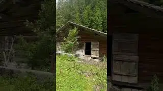 Beautiful old Wood house in impressiv surtoundings of Swiss alps #switzerland #youtubeshorts 🇨🇭