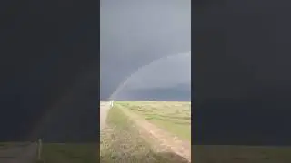 Earth, wind and rainbow. Mongolia 🇲🇳.