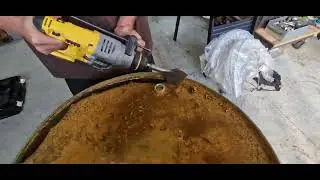 How to open the Barrel