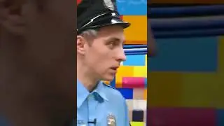 А4 посадил своего младшего брата в Лего тюрьму на 24 часа