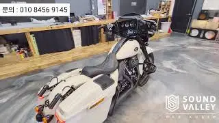 2022 Street Glide, 13,500km, cool listing for sale #SoundValley #UsedHarleyDavidson #UsedStreetGlide