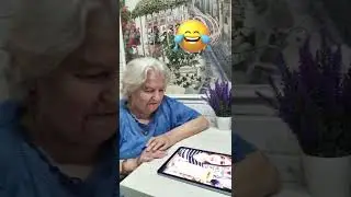 Эдгар и Татьяна. А это наша мама, наш главный зритель