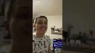 Насрали в рот пока он спал. А он и не спал)