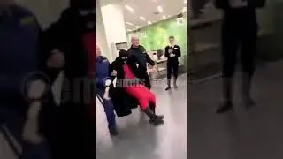 MORGENSTERN РАТАТАТА. ФАНАТ ИСПОЛНИЛ В БАНКЕ