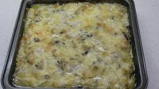 Филе куриной грудки с грибами, запечённые под сыром в духовке.