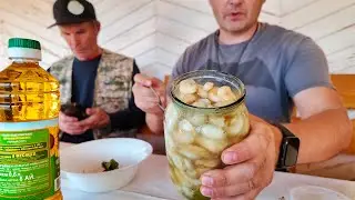 ROYAL MUSHROOMS ACCORDING TO THE RECIPE OF SERYOZHA GOLOVORES:  smoked tench and fried potatoes.