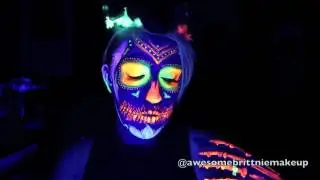 1 minute Neon Sugar Skull!