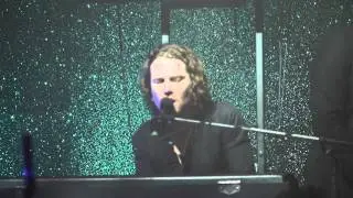 Julien Doré - Platini 14 mars 2014 Les Folies Bergères