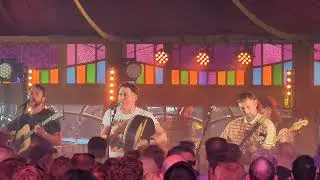 The Mary Wallopers - Love will never conquers me