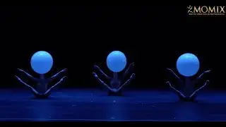 MOMIX "Spawning" Promo