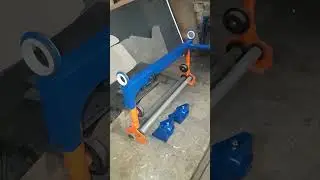 Автономная платформа-паллетайзер с ручным диспенсером для упаковки европоддонов в стретчплёнку.Финал