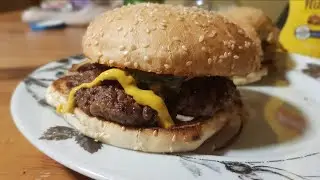 Oklahoma Fried Onion Burger