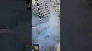🫠  Наливаем холодного вещества. кто знает что это? 🤷‍♂️ 